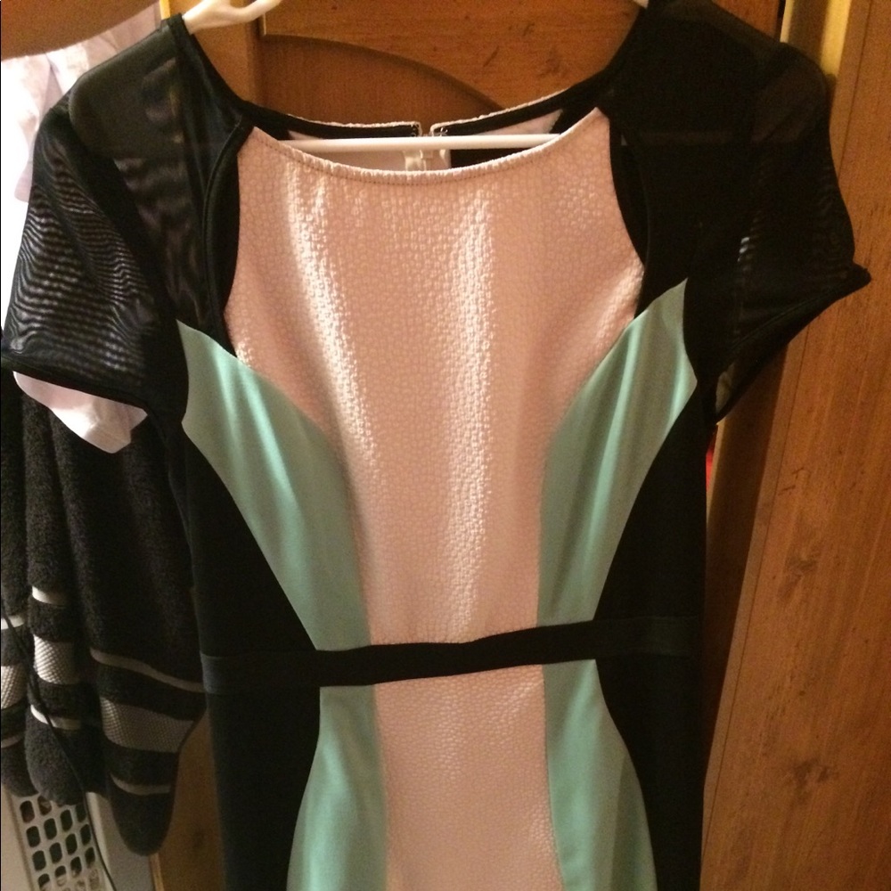 Mark dress
